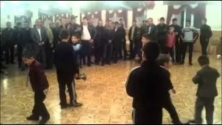Лезгинка на свадьбе