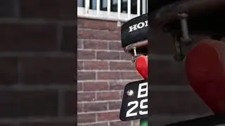 为大家介绍, 我家的两辆小绵羊。🛵🛵唯一强项，超级无敌世上“最耐用” 从我的阿公传承到现在。