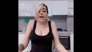 فازش چیه این big boobs