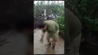 Десь там на Донбасі... Наші воїни підходять з гумором до будь-якої ситуації