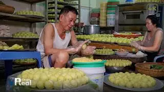 How a Family Makes and Sells Traditional Vietnamese Khuc Sticky Rice Dumplings | 4K