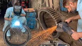 Repairing Caterpillar Dozer Final Drive Broken Gear | Welding Broken Teeth of Dozer Final Drive Gear