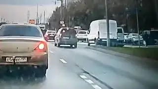 Внедорожник выехал на встречку из-за припадка у водителя