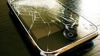 How To Fix a Cracked iPhone Screen