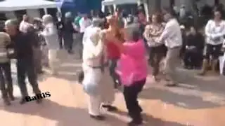 GÜRKAN DEMİREZ   KARANFİLİN MORUNA