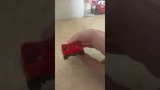 молния маквин из тачки на дороге