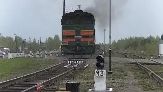 2ТЭ10М-0356 с пассажирским Яр-Верхнекамская отправляется со ст.Кирс