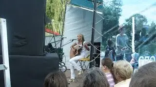 Старый Клен  на гитаре аккорды / БАС ЩИПОК /  В тональности ми минор,  от аккорда Em