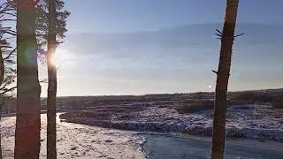 Солнечным зимним днём на реке