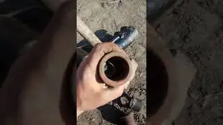 Выбиваем втулки оси качания ЮМЗ.