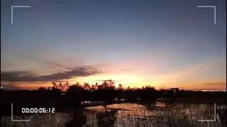 Loving sunset + rising moon 💕