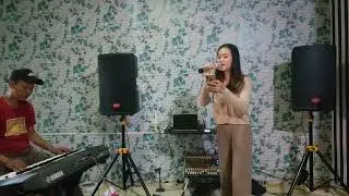 Antara teman dan  Kasih@ Sindy Lestari