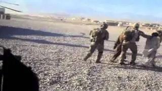 SASR Operators Bring In Captured Taliban (2/2)