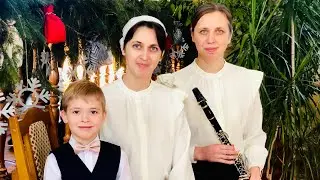 Иисус родился маленьким, маленьким, маленьким… || Детская рождественская песня