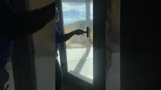 Como remover pintura o papel de las ventanas
