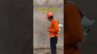 Sempre tem um 😂