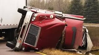 Ultimate Car Crash Compilation 2021 #4