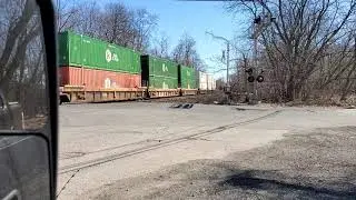 Norfolk Southern 211 with a beautiful P5 horn on leader