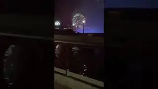 This is Canadian niagara falls fireworks 🎆 #canada