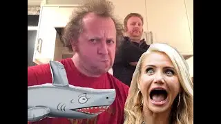 Totally MungEd Show: Cameron Diaz in JAWS