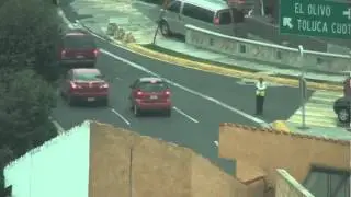 Un Mundo extraño: El Policia bailador de Interlomas