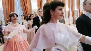 Полонез в ДК "КИНЕФ"  - танцевальный вечер профсоюзной организации ООО "КиришиНефтеСинтез"