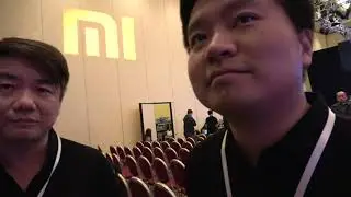 Xiaomi cofounder VP Chuan Wang shows Mi Mix 64 bezelless phone