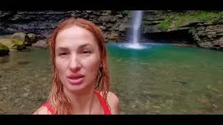 Водопад Игристый - купание голышом в ноябре 9.11.22 мои впечаиления. Лазаревское Сочи аул Тхагапш.