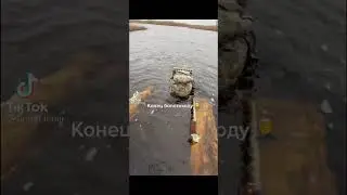 Колян мы лодку утопили.....
