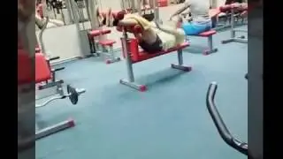 Пресс на скамье,рельефный пресс