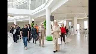 Экскурсия в мегашколу