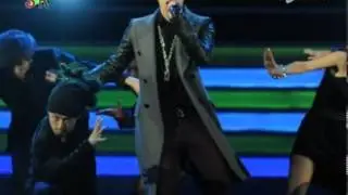 章子怡牵手周杰伦 莫文慰李宇春上演超尺度