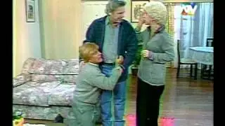 ROMPEPORTONES - TEATROS BREVES  MALOS PERO CORTITOS  DE CARTON Y DE MADERA