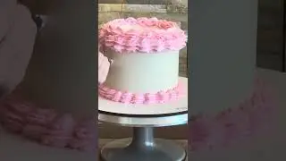 Торт-сюрприз #cake #торт #cakedecorating #рекомендации #кондитер #shortvideo #shorts