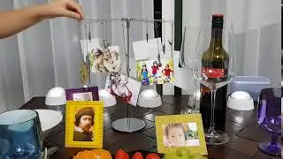 PhotoBee Party Table