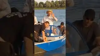 Возьму побольше, чтоб 2 раза не ходить 😁