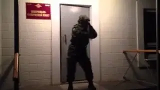 Армейские танцы в наряде ))