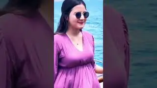 CANTIK MEMPESONA BULAN TENA 