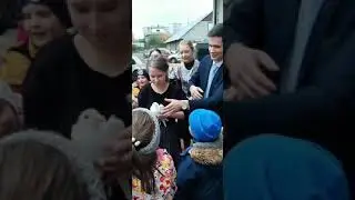 Отпускаем голубя с детьми!