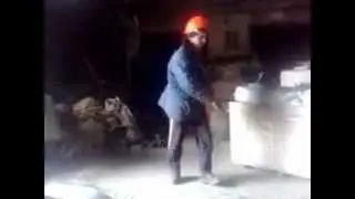 Майкл Джексон на стройке!