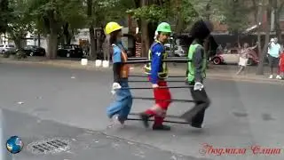 Всем врагам назло--  пусть будет праздник...   прикольн