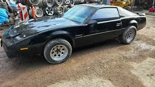 1986 Pontiac Firebird Knight Rider Project. #pontiac #pontiacfirebird #carrestoration #montana