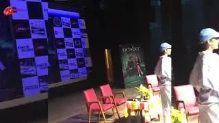 Varun Dhawan meets sophia college students  in Mumbai