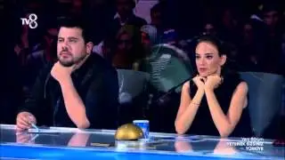 Erbane Improvise solo by Farhood Khademi Erbane Solo - Yetenek Sizsiniz Türkiye   