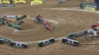 Supercross 2021 rd3 Houston 450 main!! No way!!