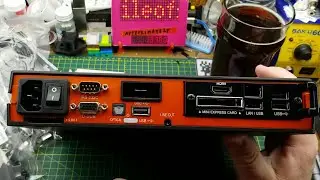LG digital sign player: Curiosity Teardown
