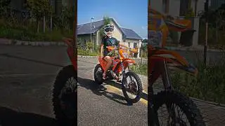 Hot Woman on a Dirtbike 🔥 #enduro #ktm #sexy #2stroke