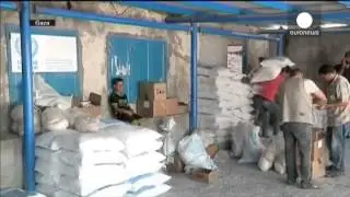 Mideast ceasefire â Gaza residents return to survey destruction