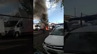 Feuer Berlin Freiheit Freiheitstr Autohandel Gebrauchtwagen