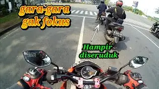 HAMPIR DITABRAK‼️CRASHH LAMPU MERAH